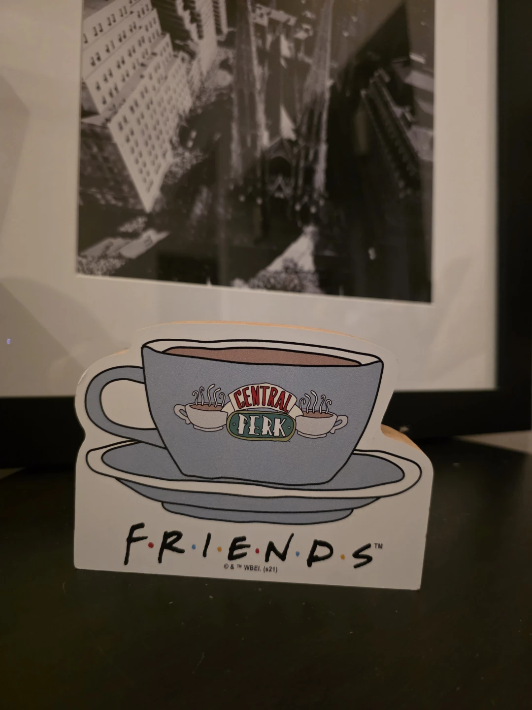 Friends Central Perk Coffee Mug & Figure - photo 3