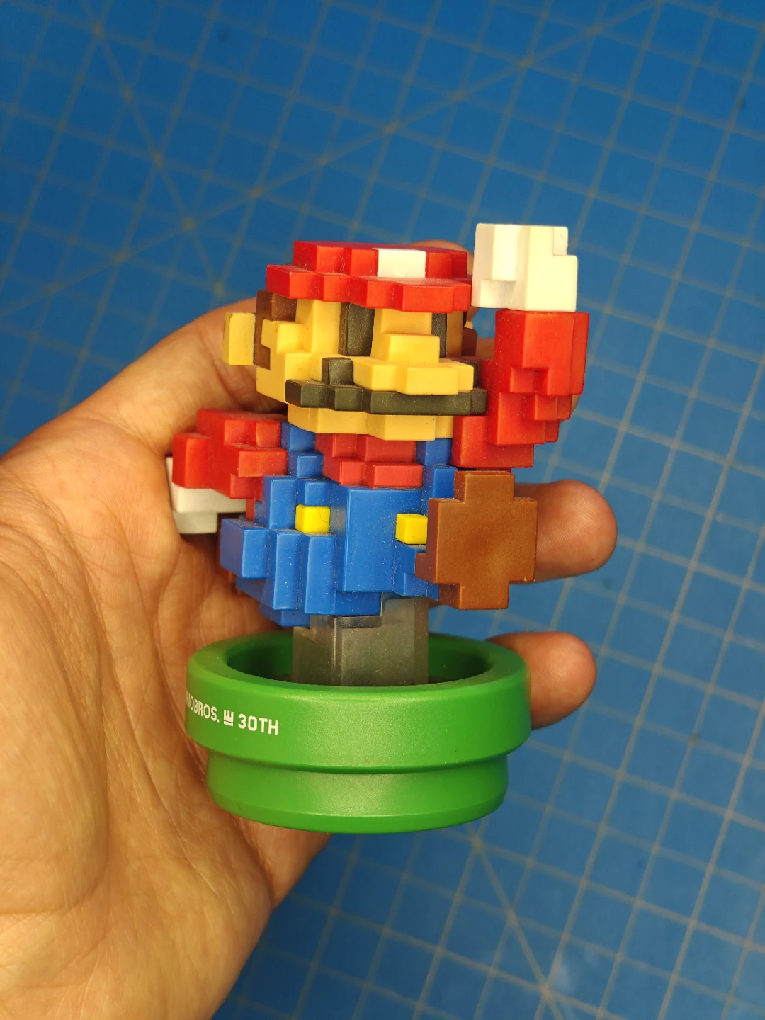Super Mario Amiibo (30th Anniversary) - photo 2