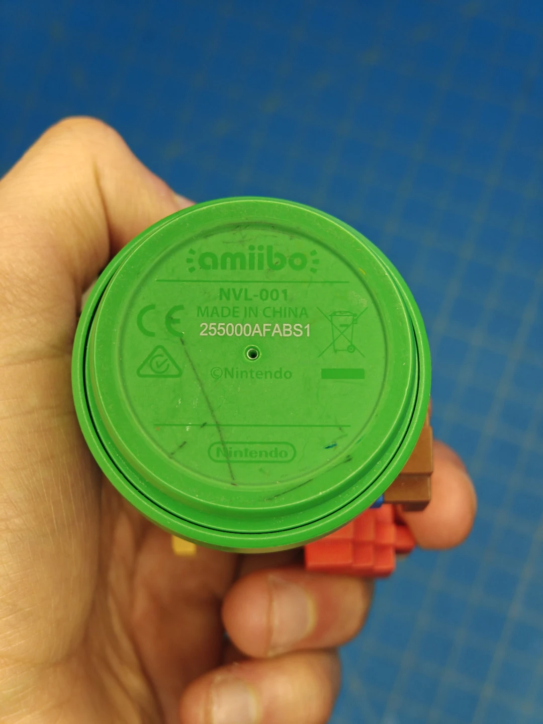 Super Mario Amiibo (30th Anniversary) - photo 3