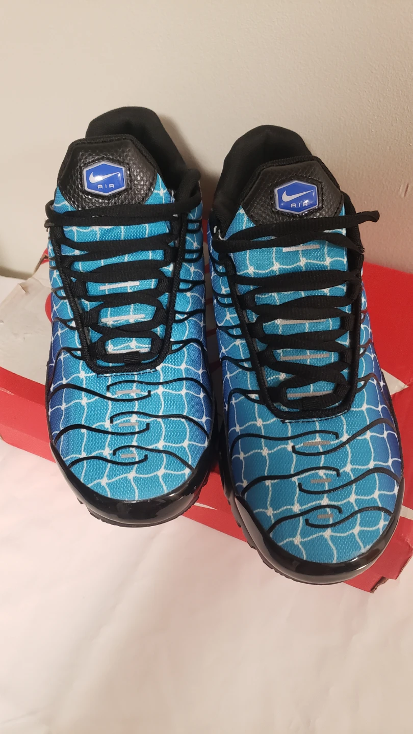 Brand new Air Max Plus Size 8,5 - photo 2