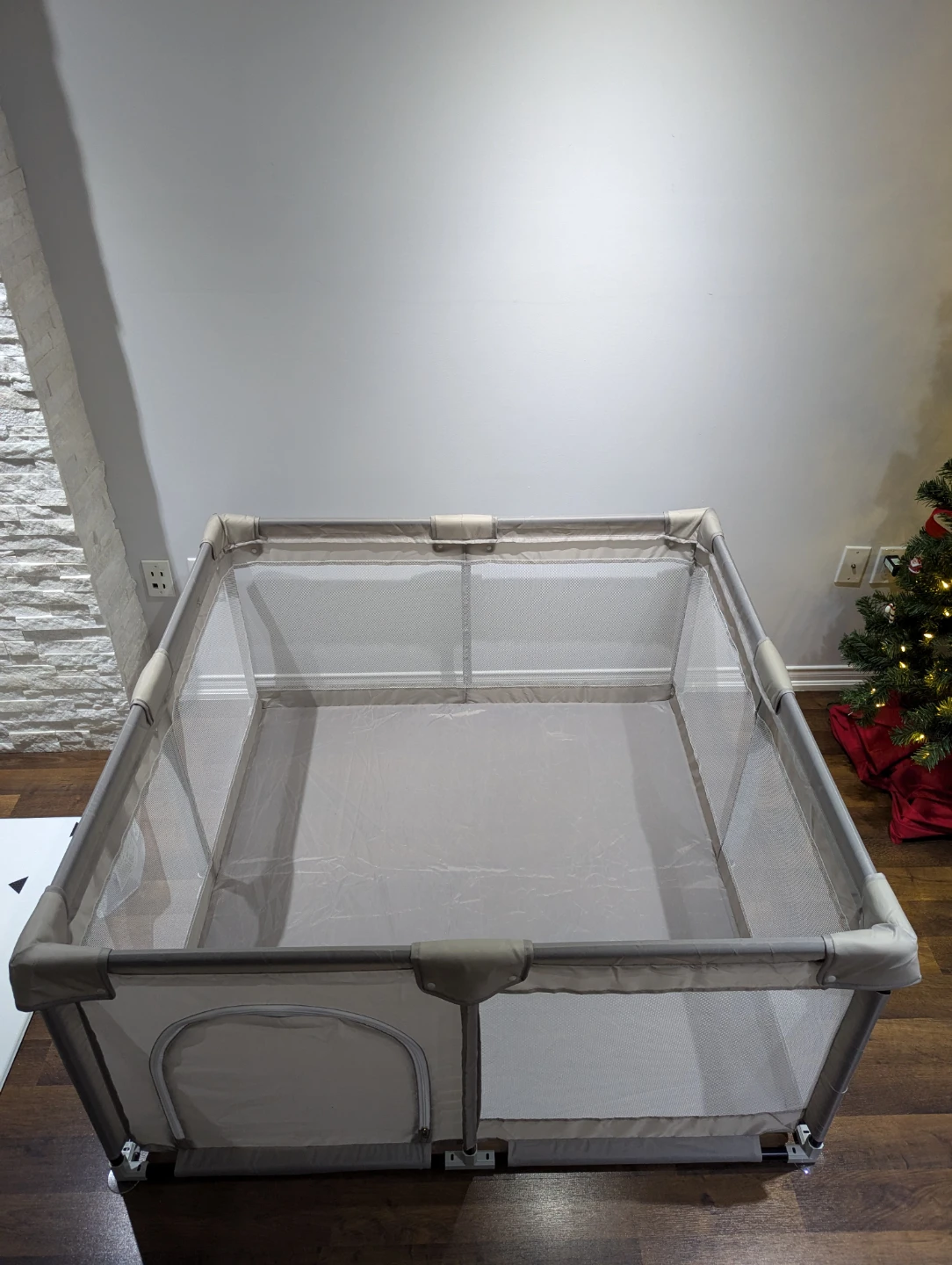 Baby Playpen with Mat - 59x59 inch