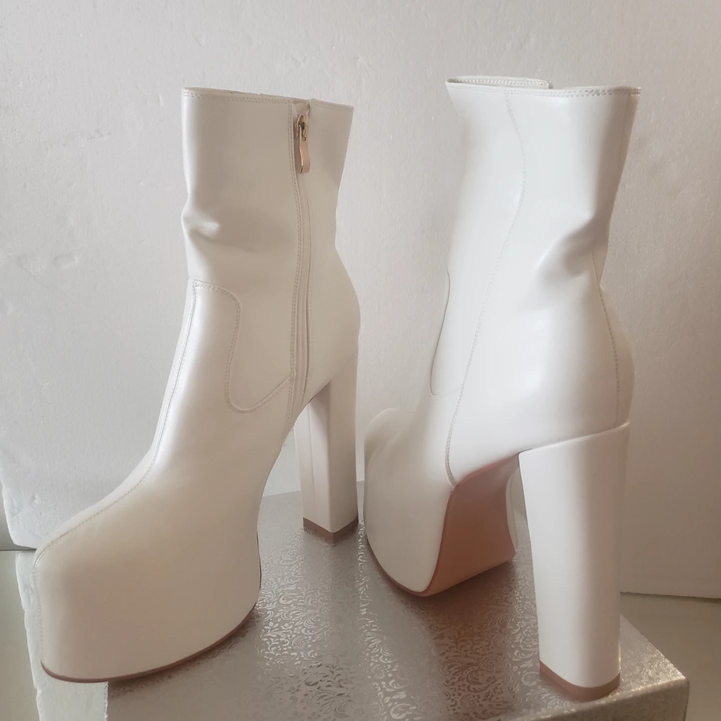 Brand new Women's platform White High Boots