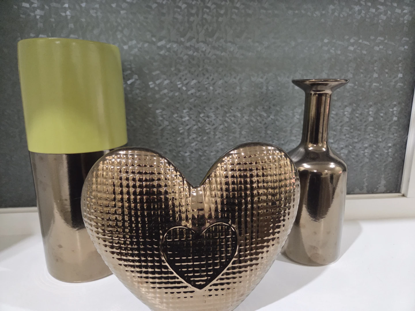 Decorative Vases and Heart Dish Set