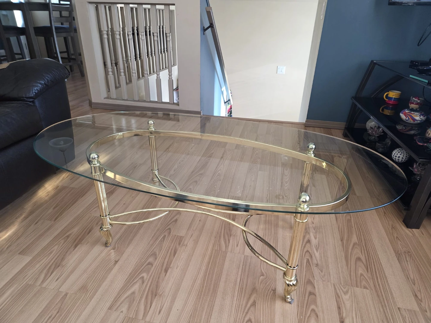 Oval Glass Coffee Table - photo 2