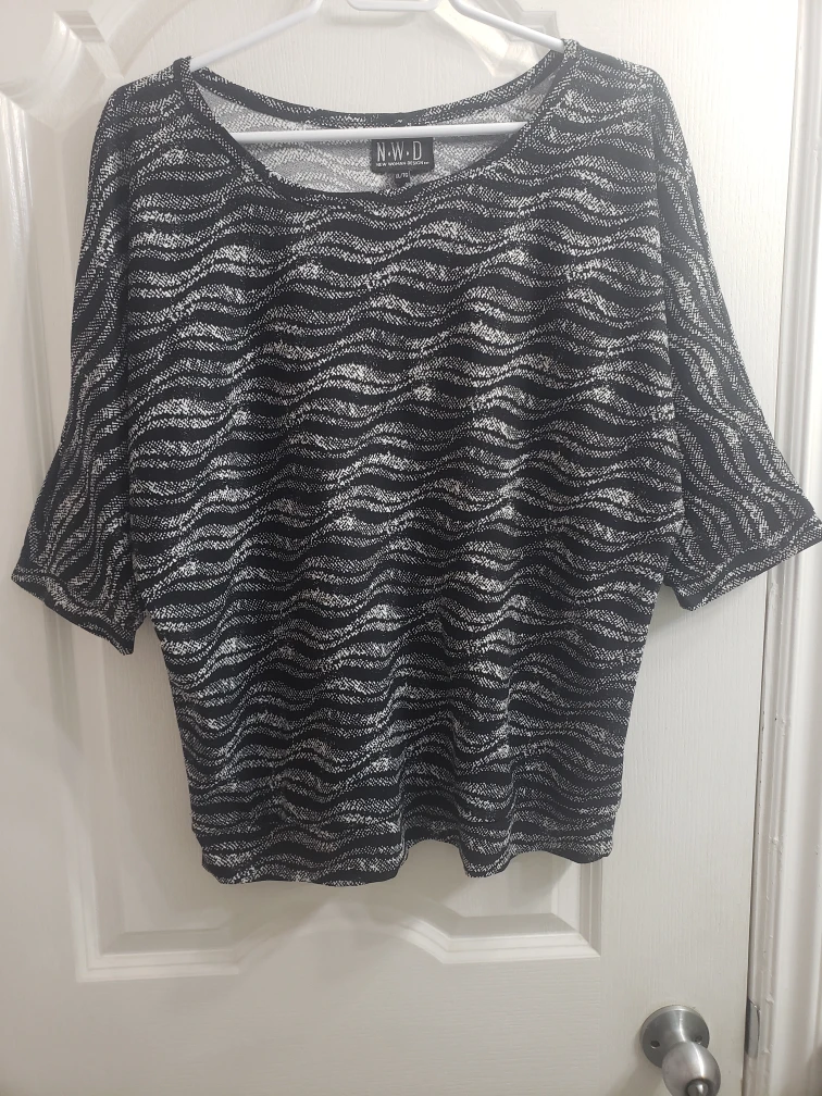 NWD New Woman Design Black & Silver Patterned Top XL/TG