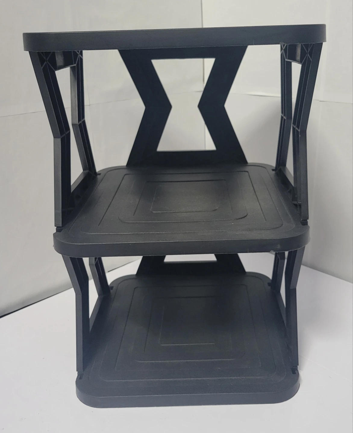 Black 2-Tier Plastic Storage Shelf Unit