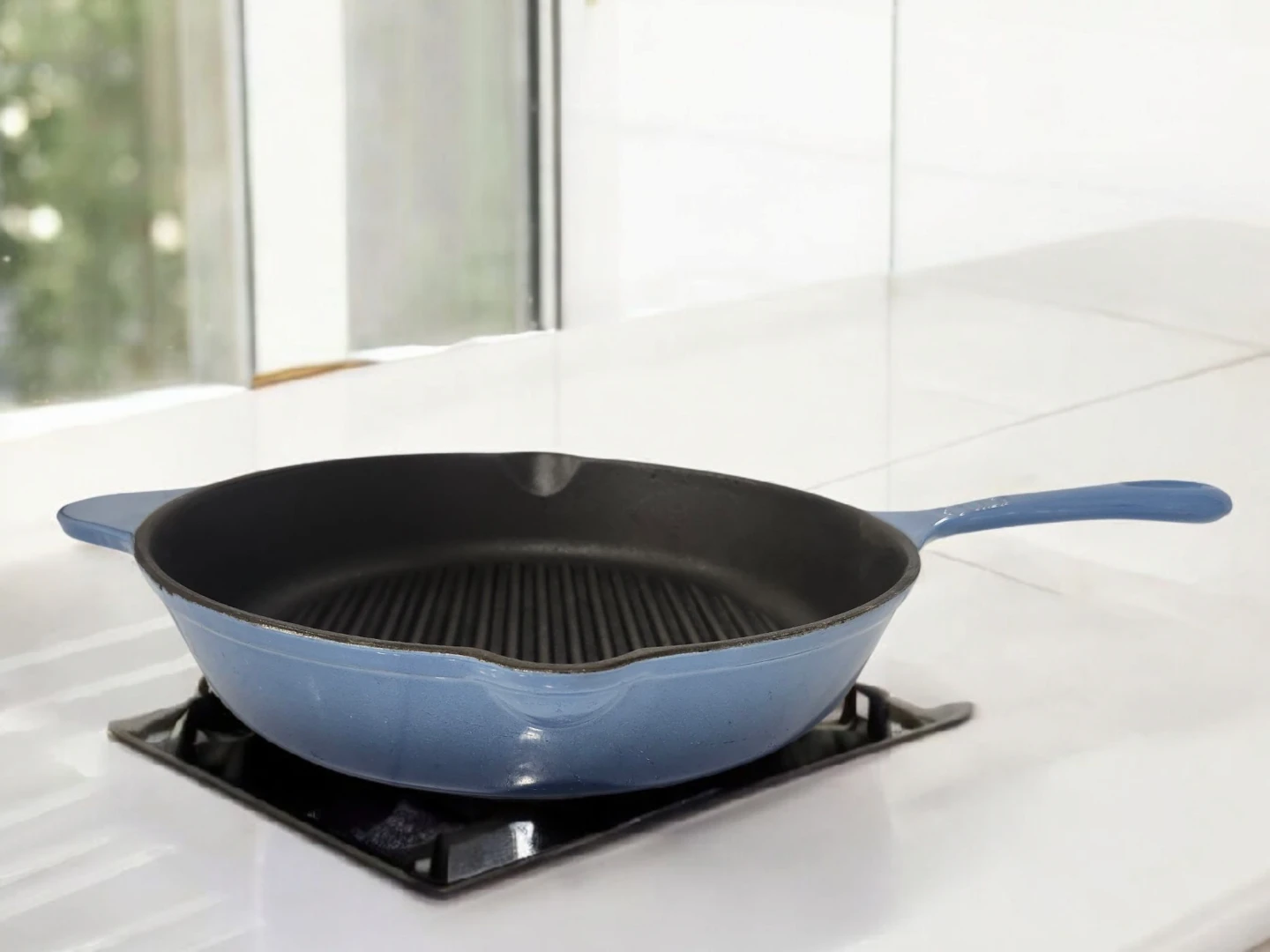 NEW 12" Commercial-Grade Cast Iron Skillet Grill  enamel 🥕 - photo 4