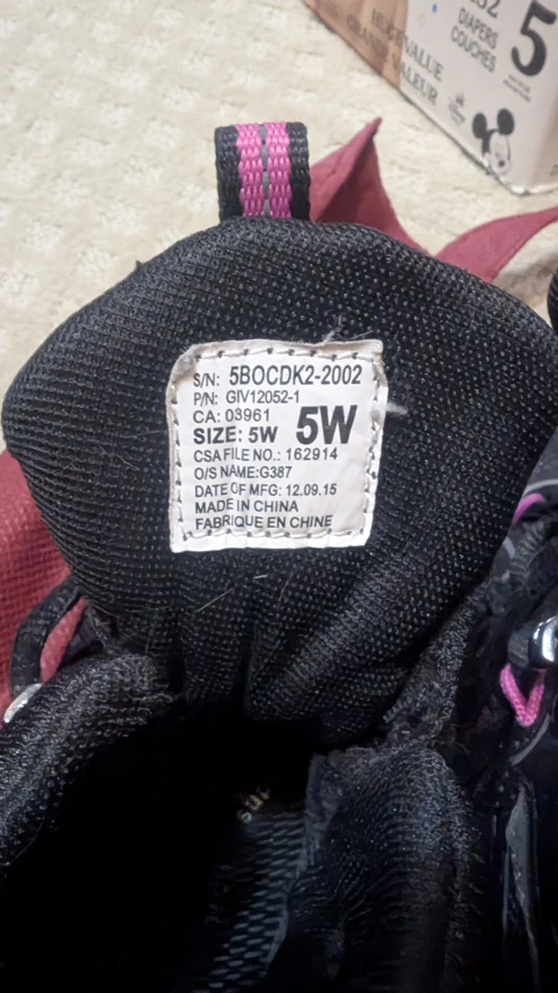 Women's Steel Toe Shoes Size 5W - photo 5