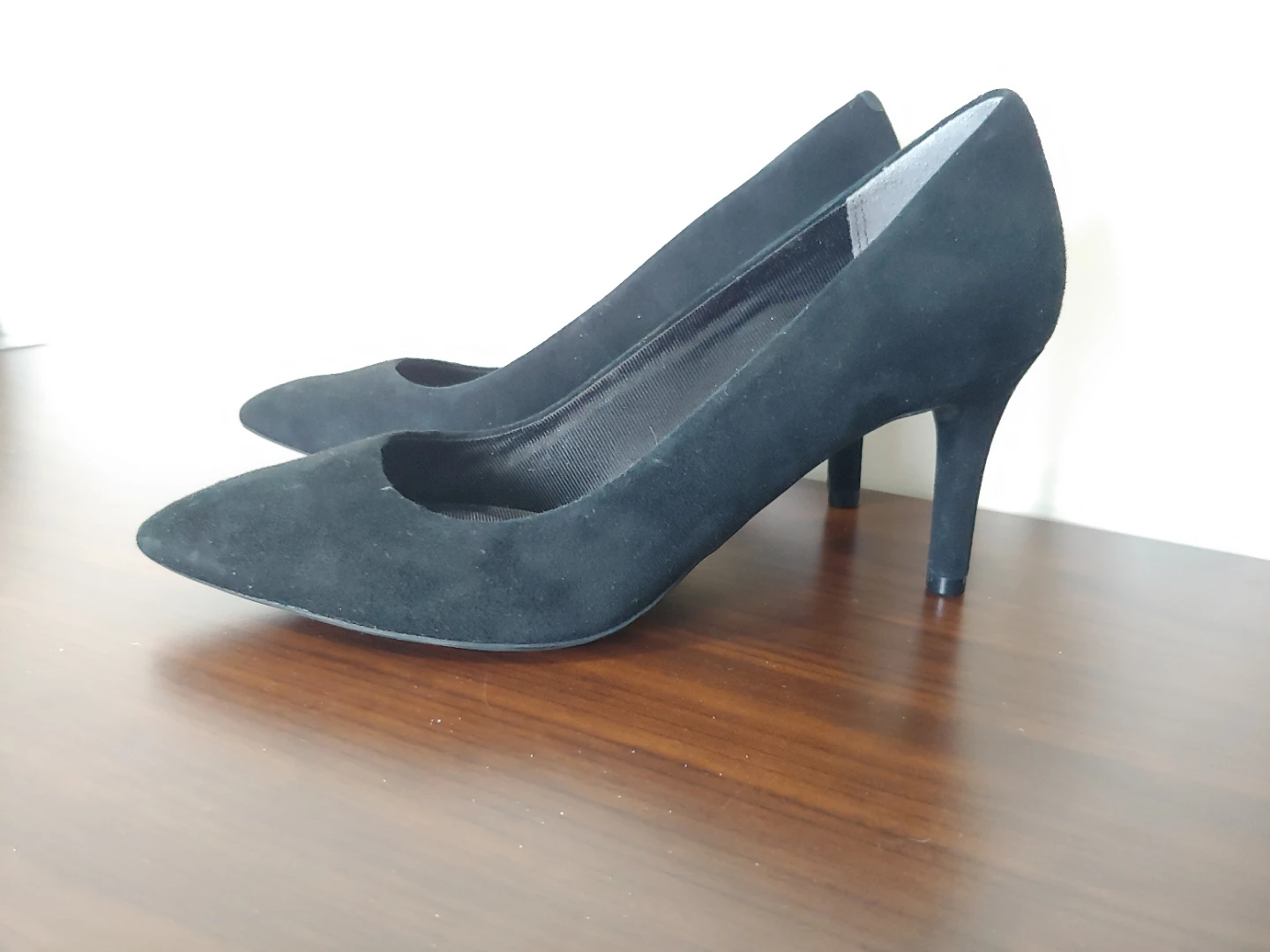 Rockport Totalmotion Black Suede Pumps -Size 7 🥕 - photo 3
