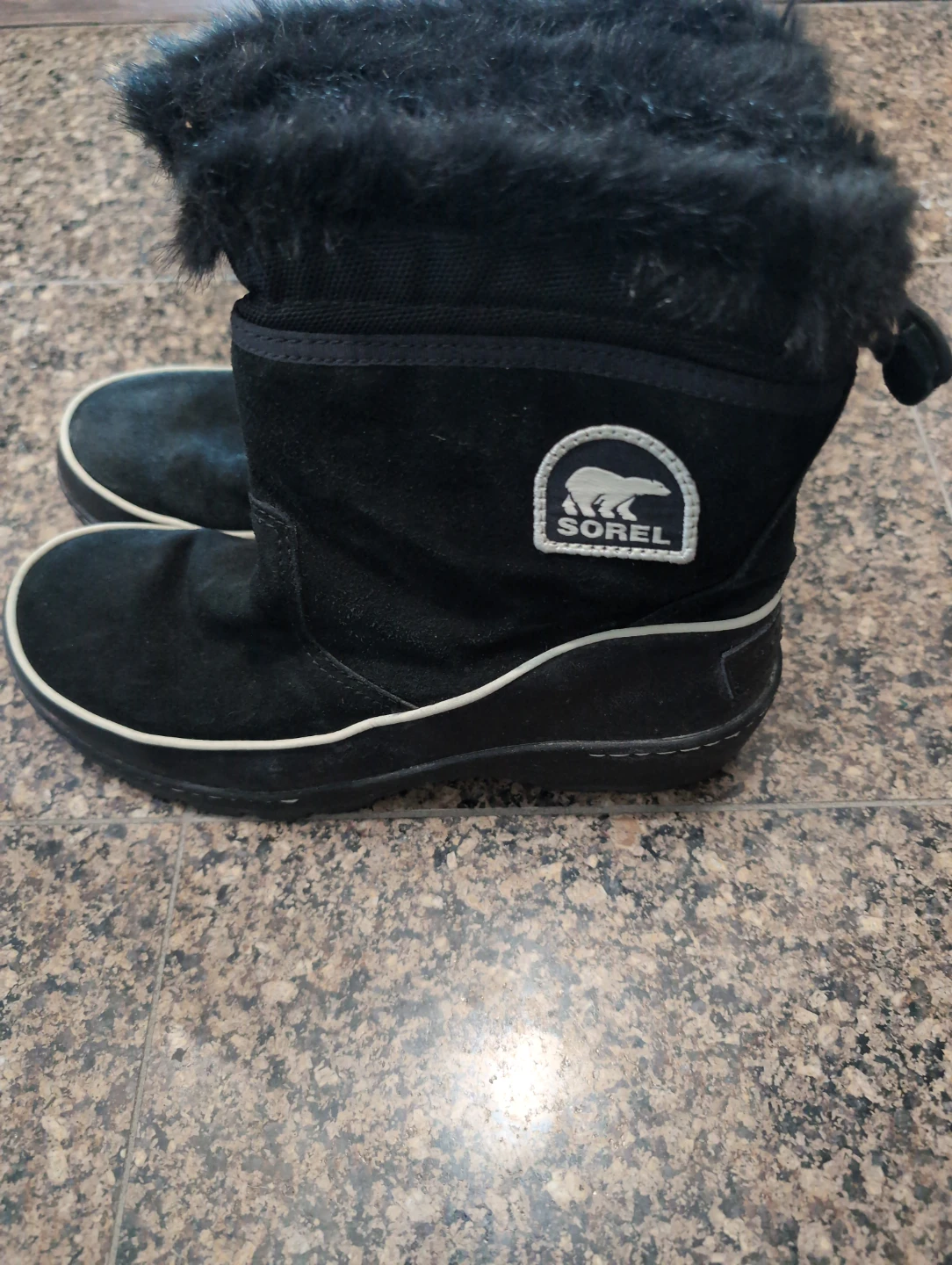 Sorel Black Winter Boots with Fur Trim