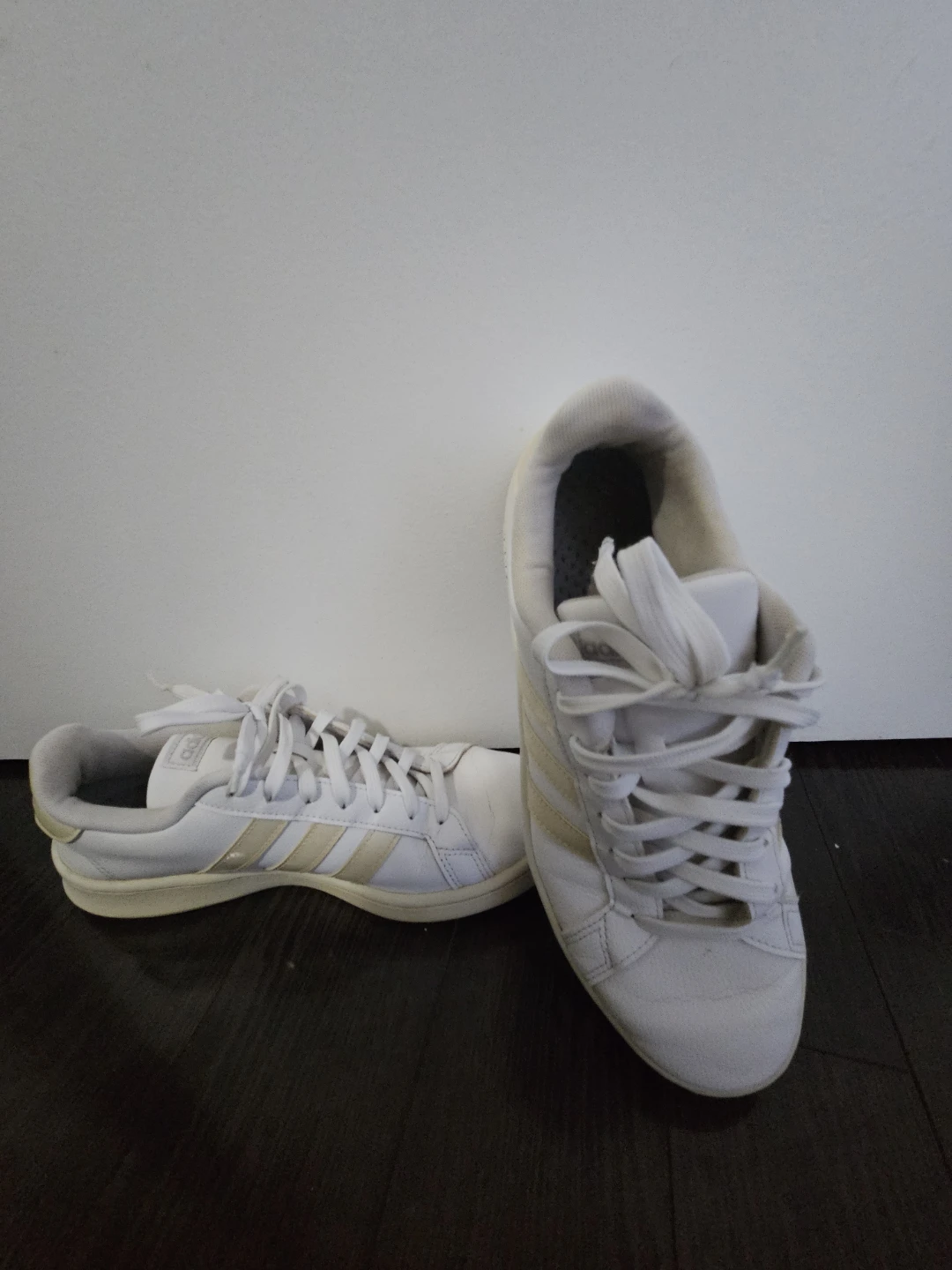 White Adidas Samba  Sneakers/ Asics/ Nike - photo 3