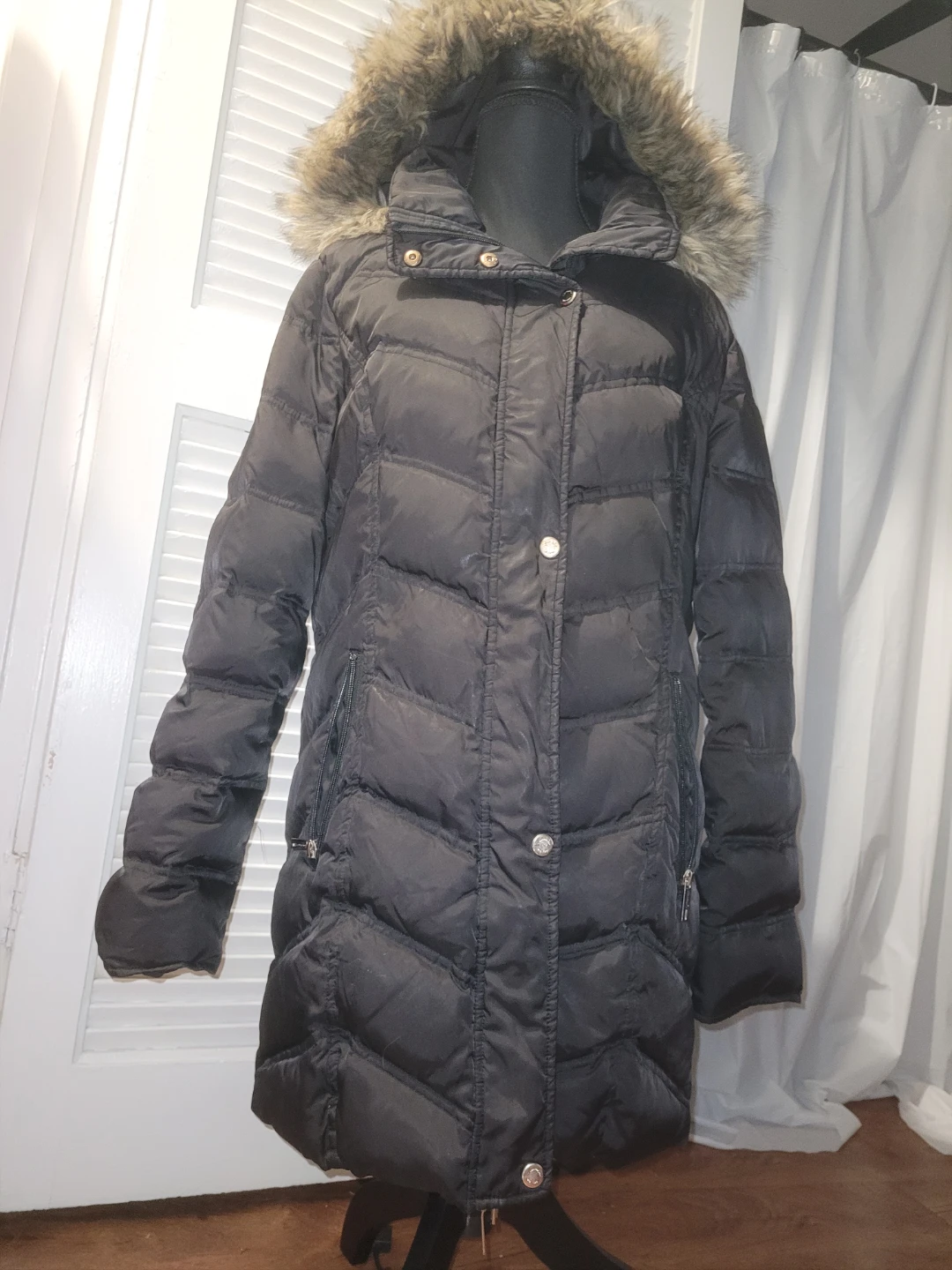 Women's Black Puffer Coat with Fur Hood - photo 4