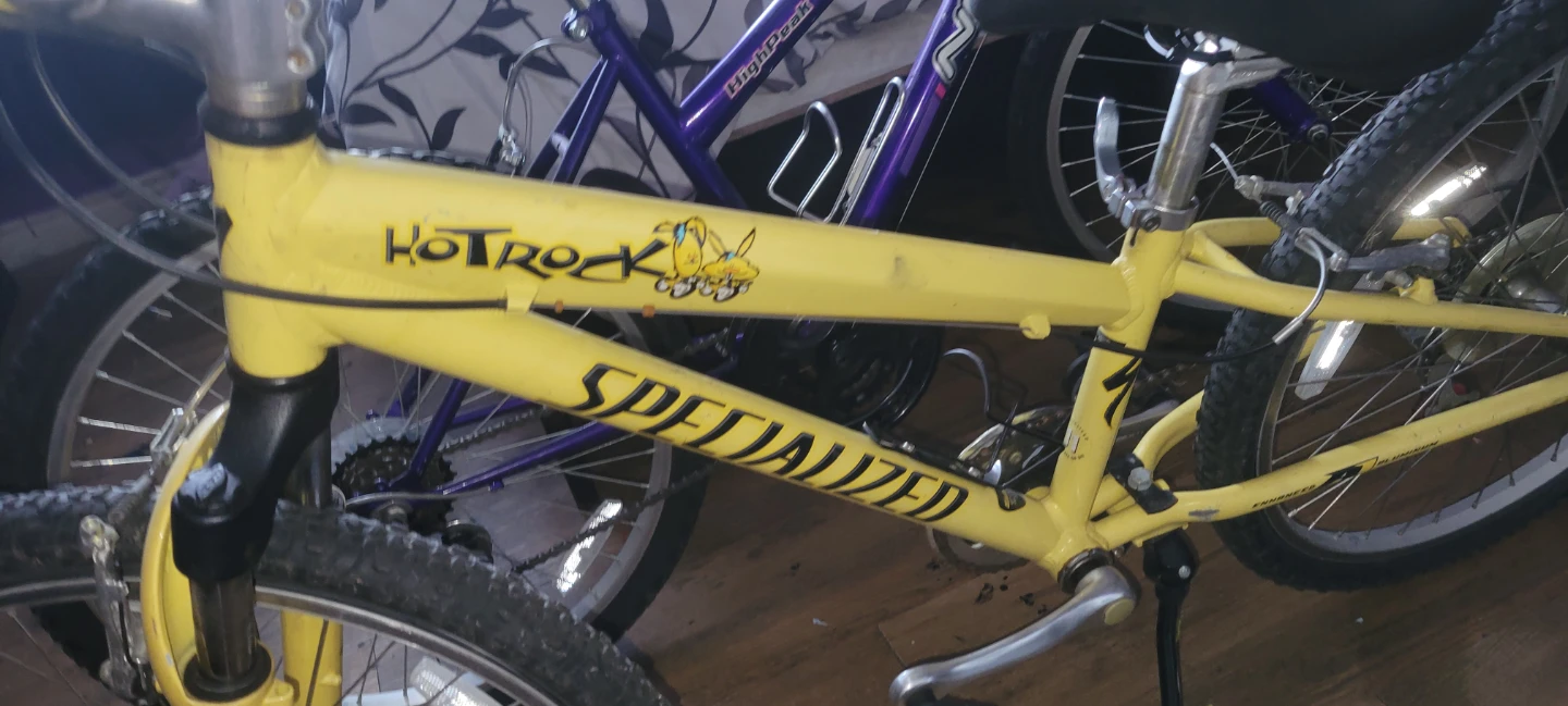 Yellow specialized gear bike - photo 2