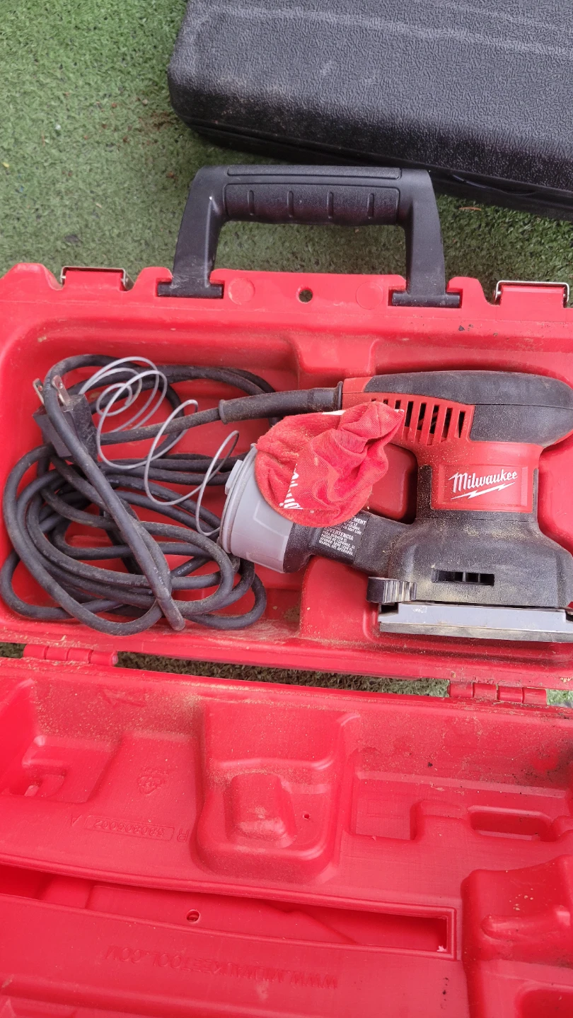 Milwaukee Electric sander