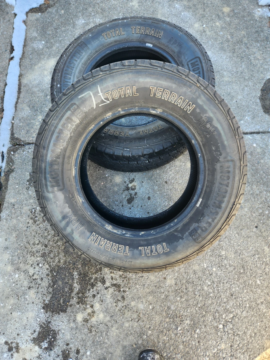 235/70R16 Motomaster Total Terrain Tires (2) - photo 4