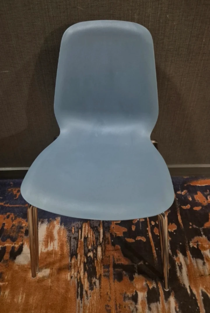 Ikea Leifarne Stackable Chairs - photo 2