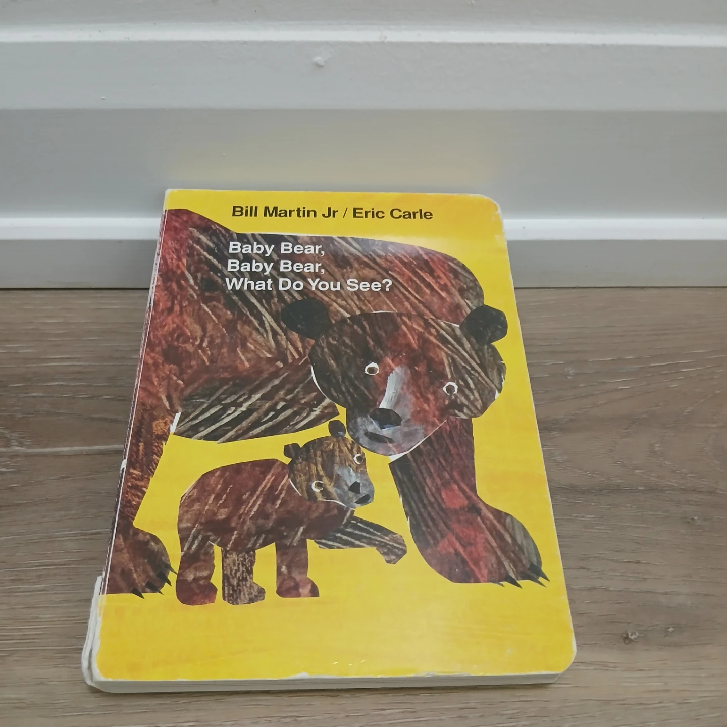 🏆 Baby Bear, Baby Bear, What Do You See?  by Bill Martin Jr.