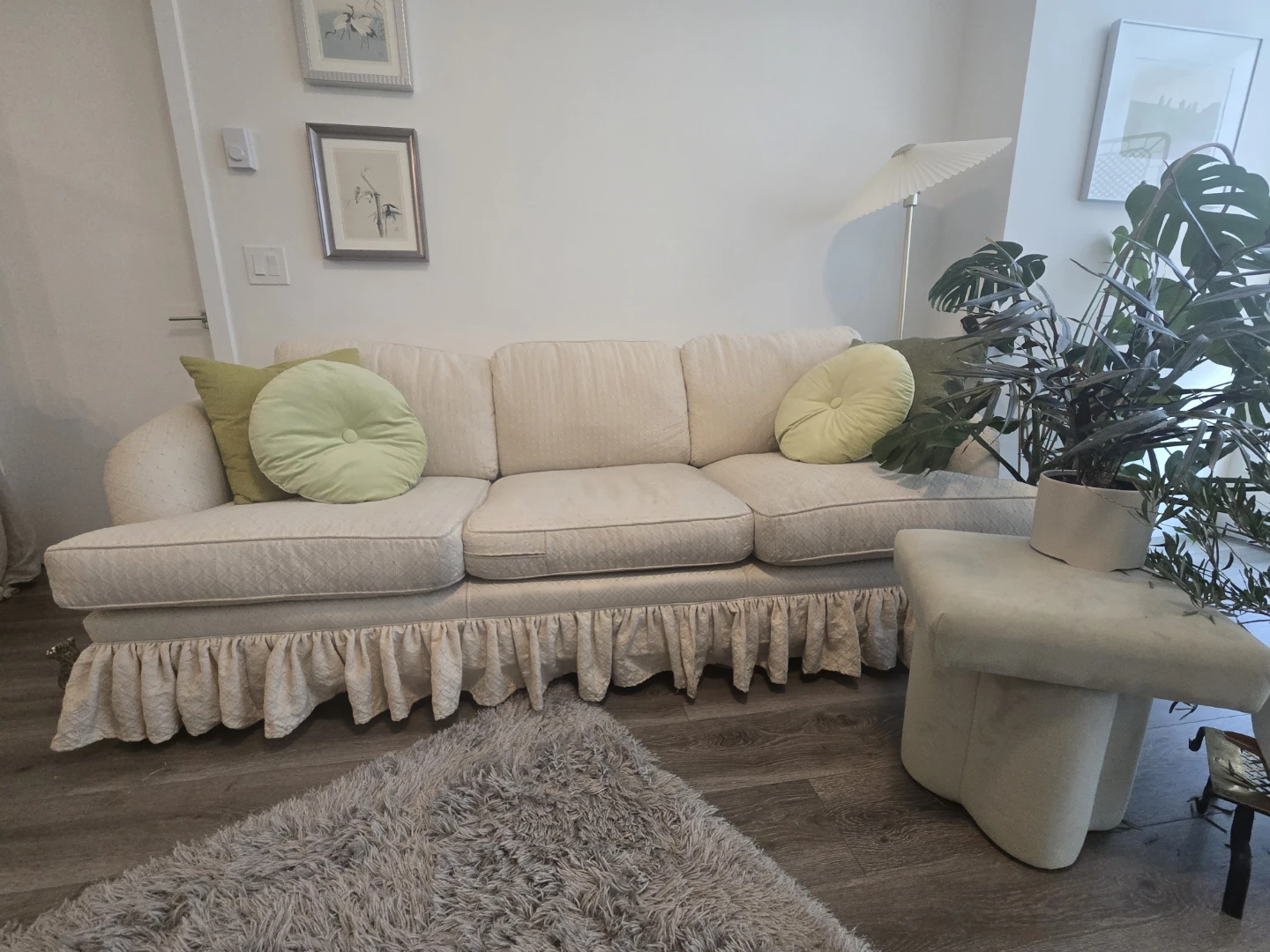 Cream Sofa- FREE (Harris Green/Central Vic) - photo 4