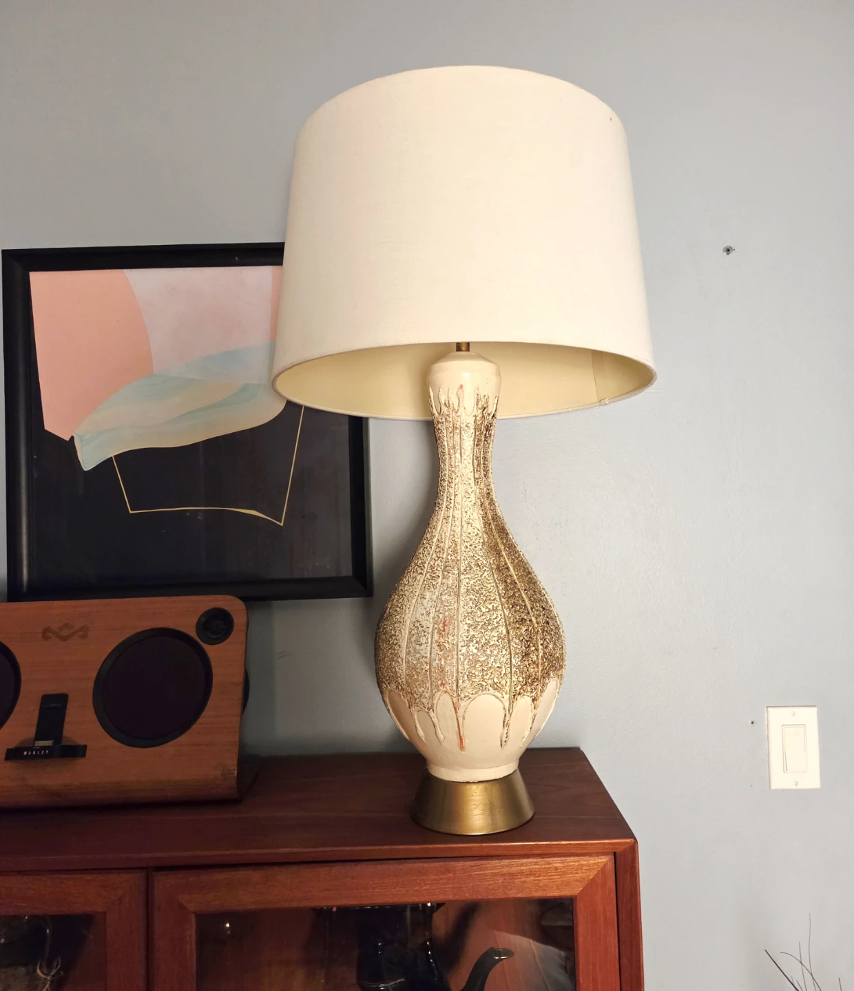 Original MCM Textured Ceramic Table Lamp - photo 5