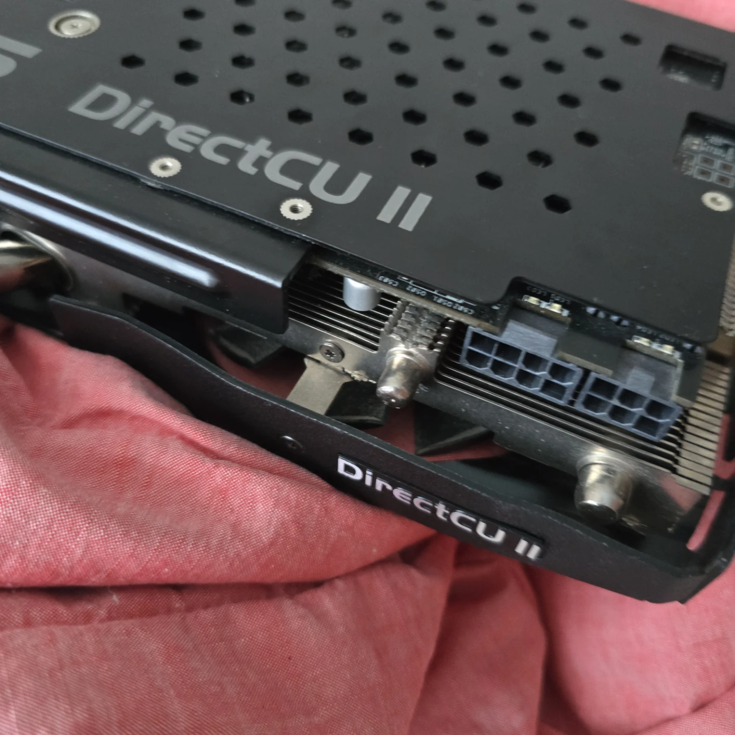 ASUS DirectCU II Graphics Card - photo 4