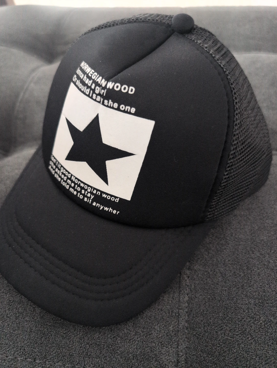 Black Trucker Hat 🥕