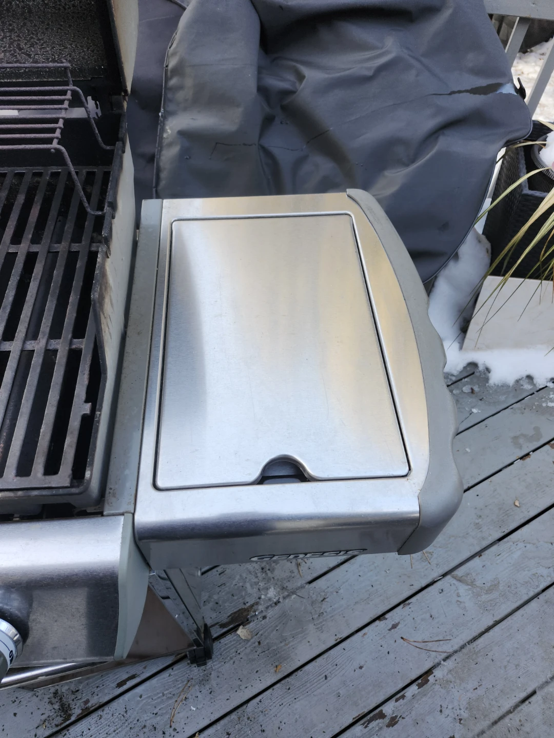 Weber Genesis Natural Gas Grill with rotisserie - photo 3