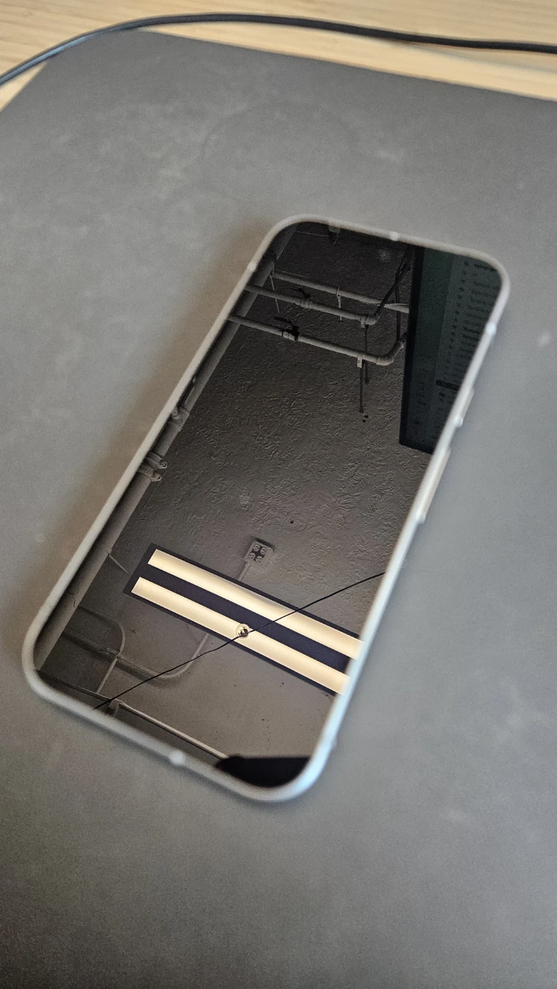 Google Pixel 9 Smartphone - photo 2