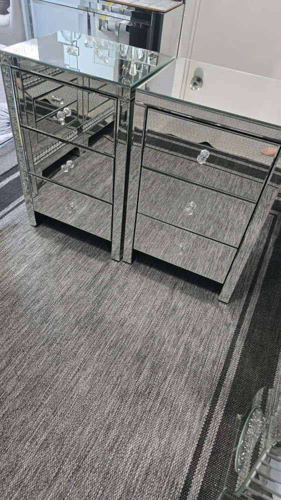 Mirrored Chest of Drawers