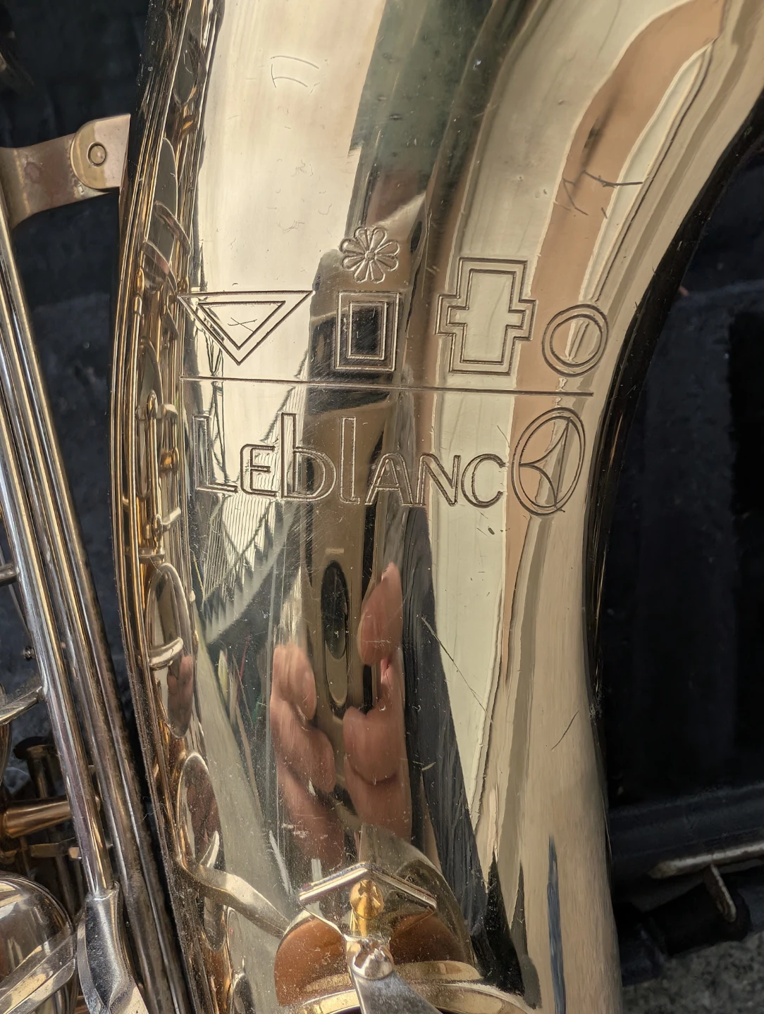Vito LeBlanc Saxophone with Case - photo 4