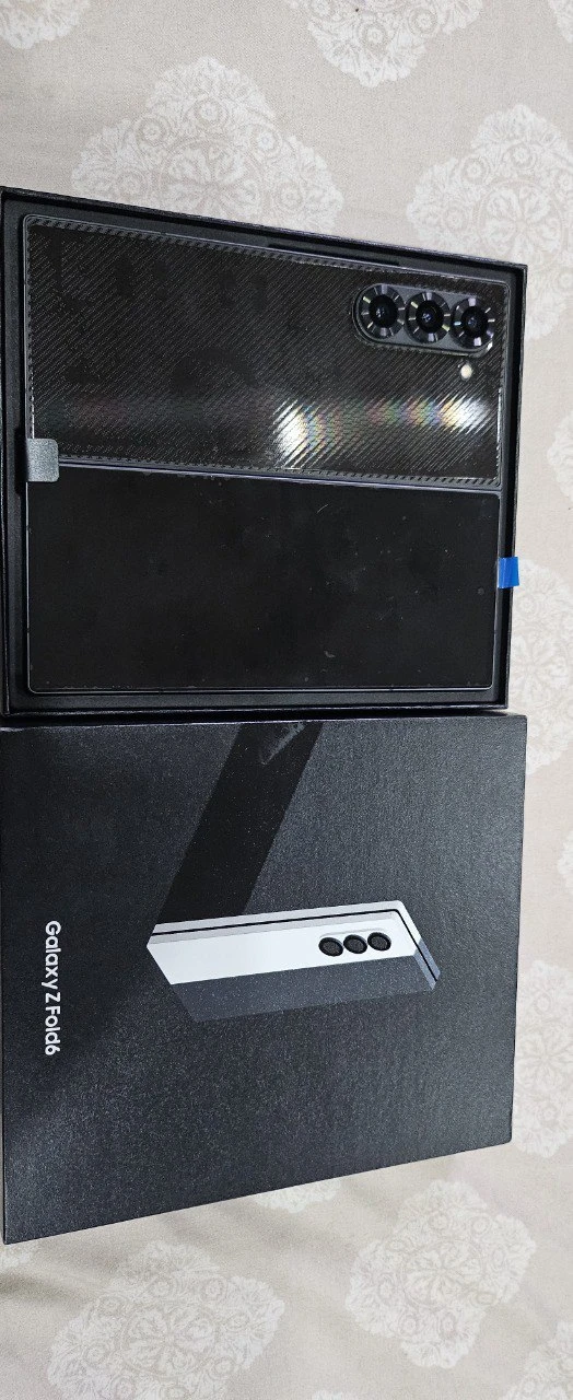 Samsung Galaxy Z Fold 6 Brand new replacement - photo 2