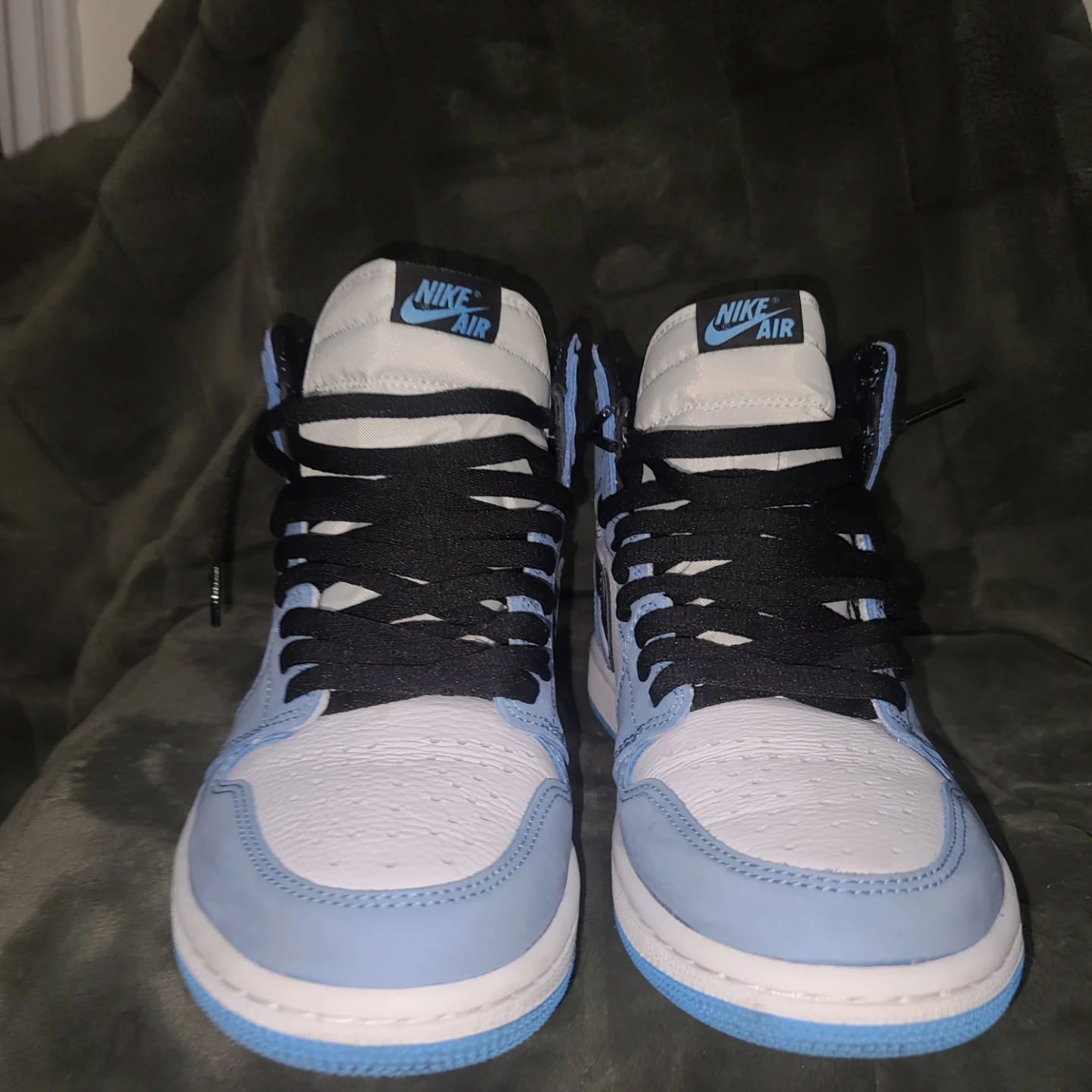 Nike Air Jordan 1 High University Blue Sneakers - photo 4