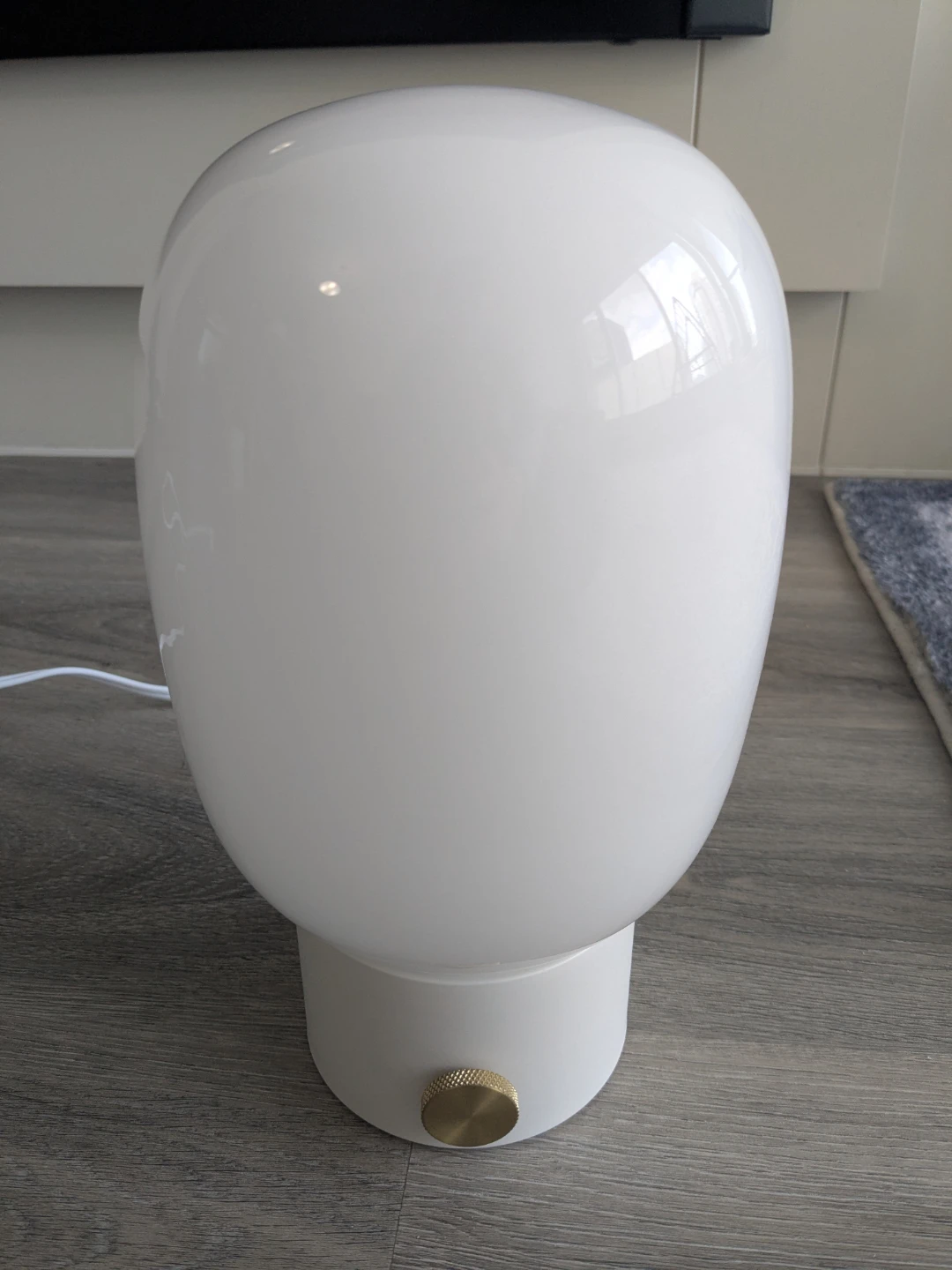 ONEWISH Table Lamp – White