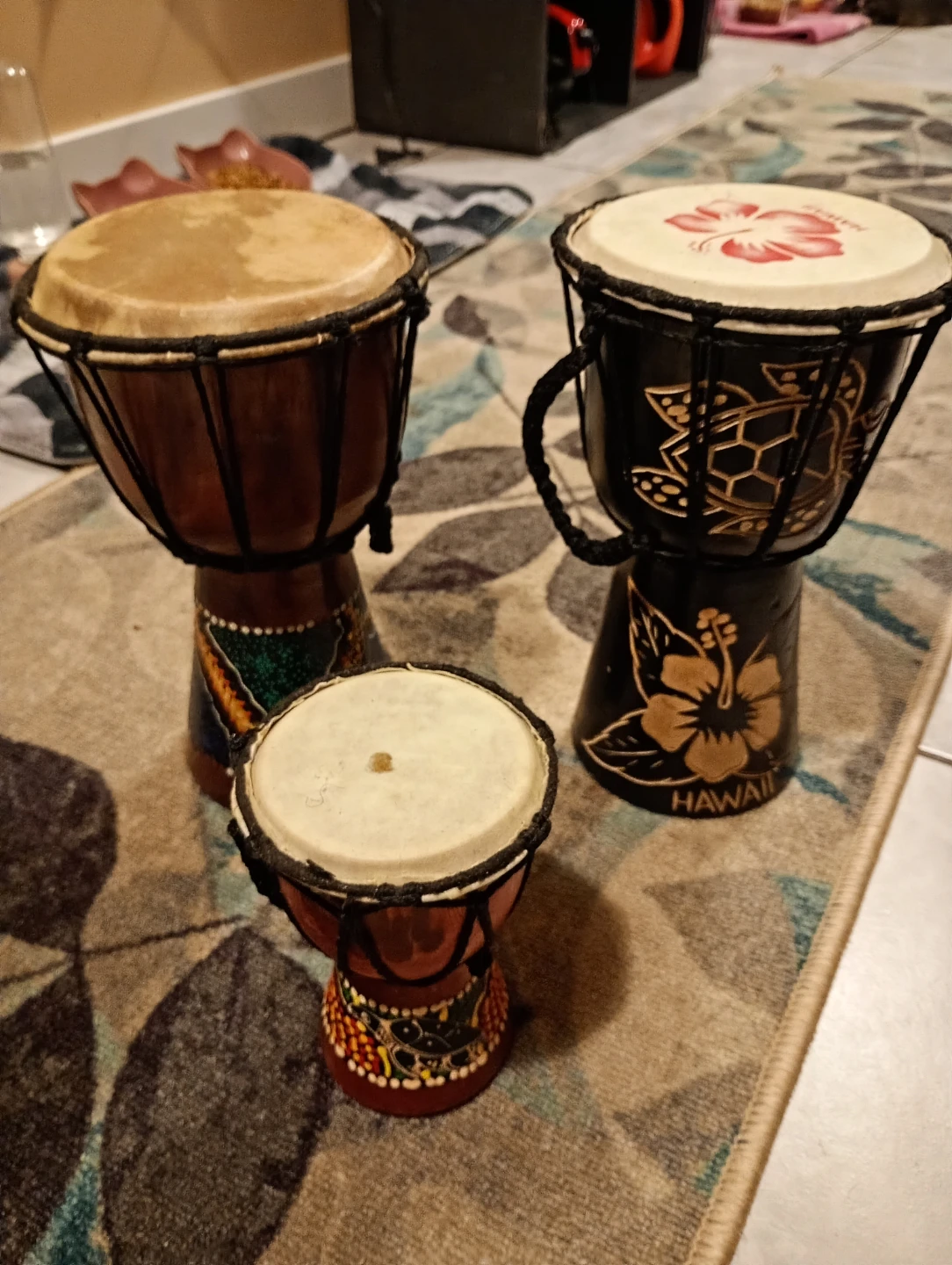 Set of 3 Decorative Djembe Drums - Hawaii Themed - photo 2