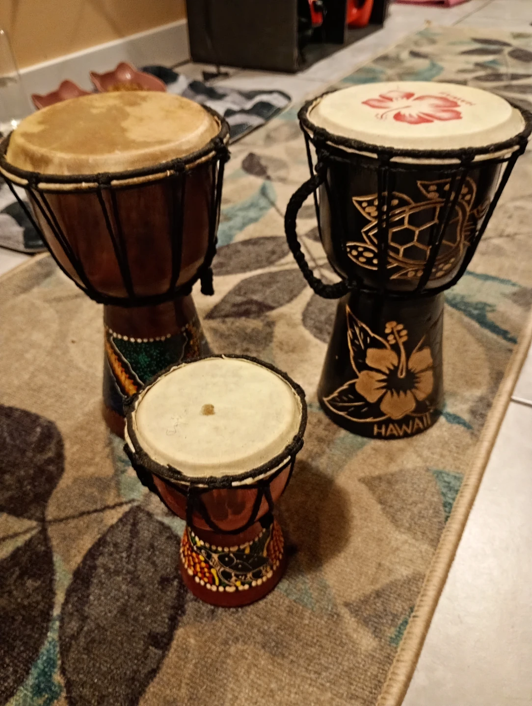 Set of 3 Decorative Djembe Drums - Hawaii Themed - photo 3