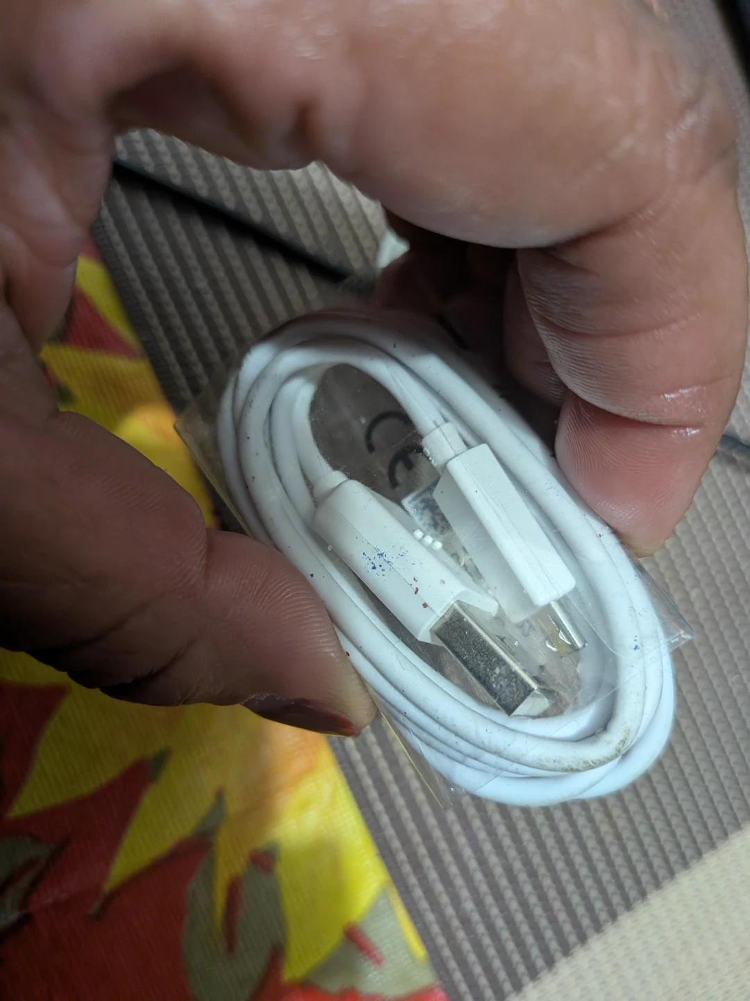 White USB Charging Cable (2) - photo 2