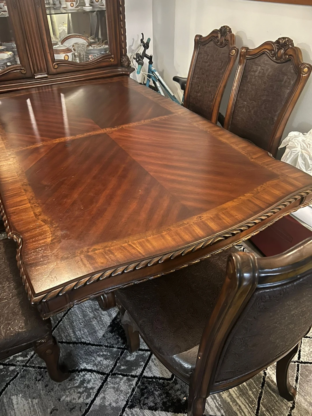 Antique Dining Table - photo 4