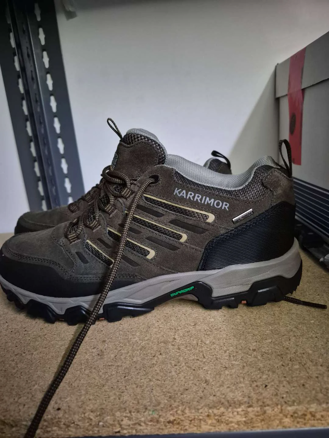 Karrimor Mount Low Waterproof Hiking Boots Size 28.5cm
