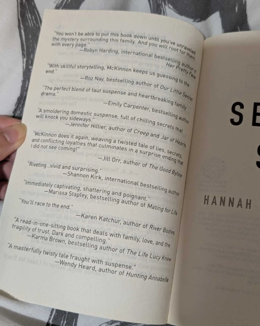 Novel - Her Secret Son - photo 5