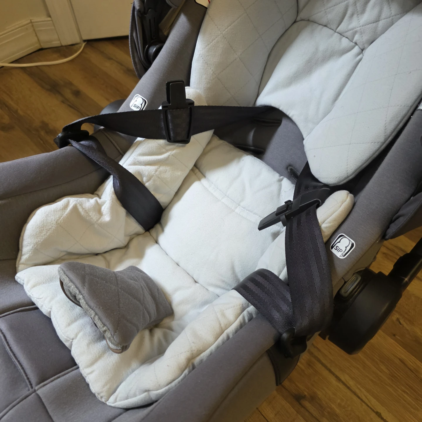 Nuna Pipa Lite LX Infant Car Seat with Base - photo 5