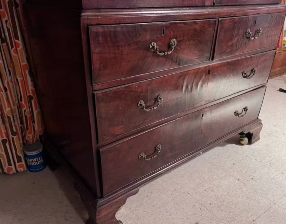 Antique Mahogany Linen Press - photo 2