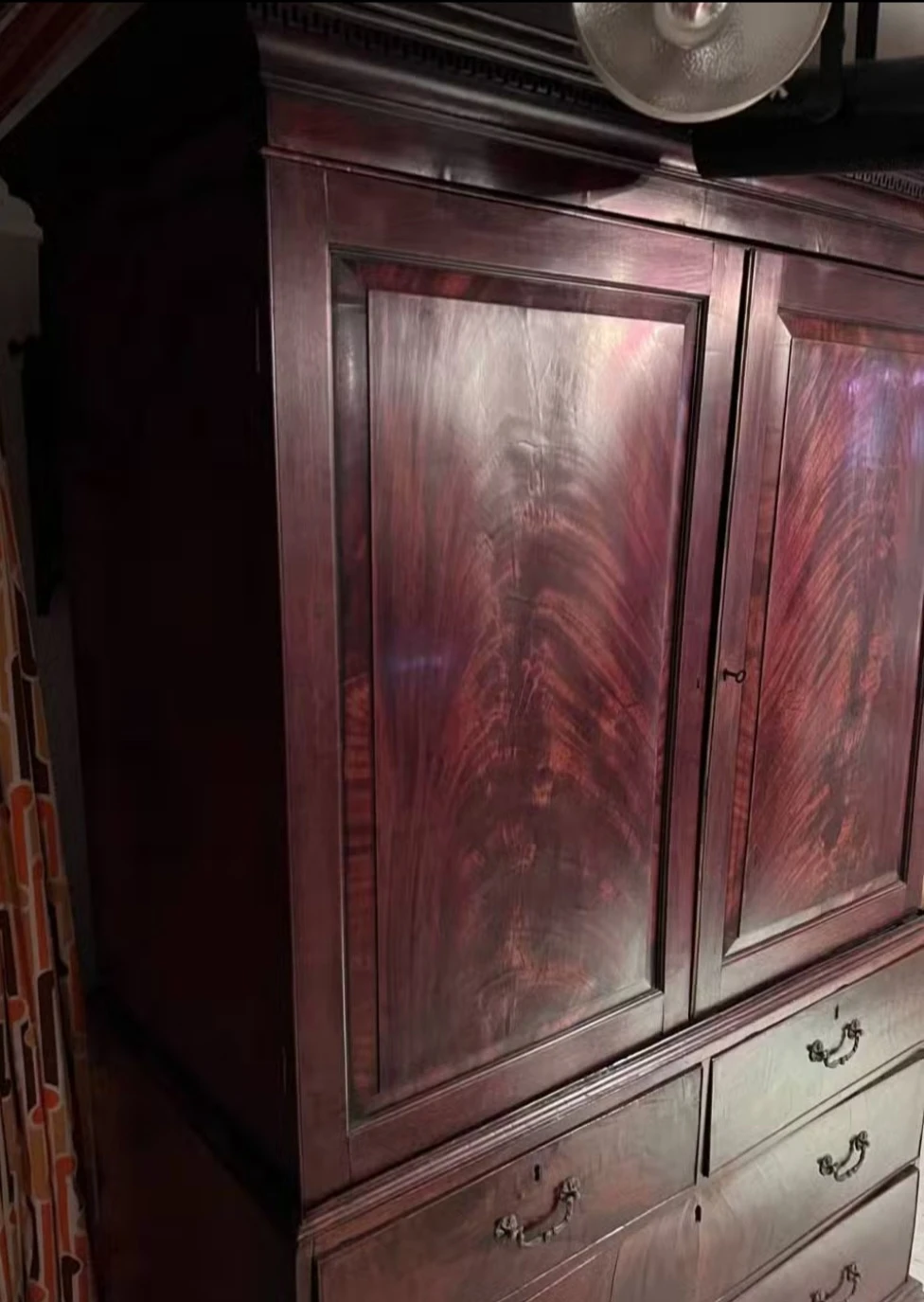Antique Mahogany Linen Press - photo 3