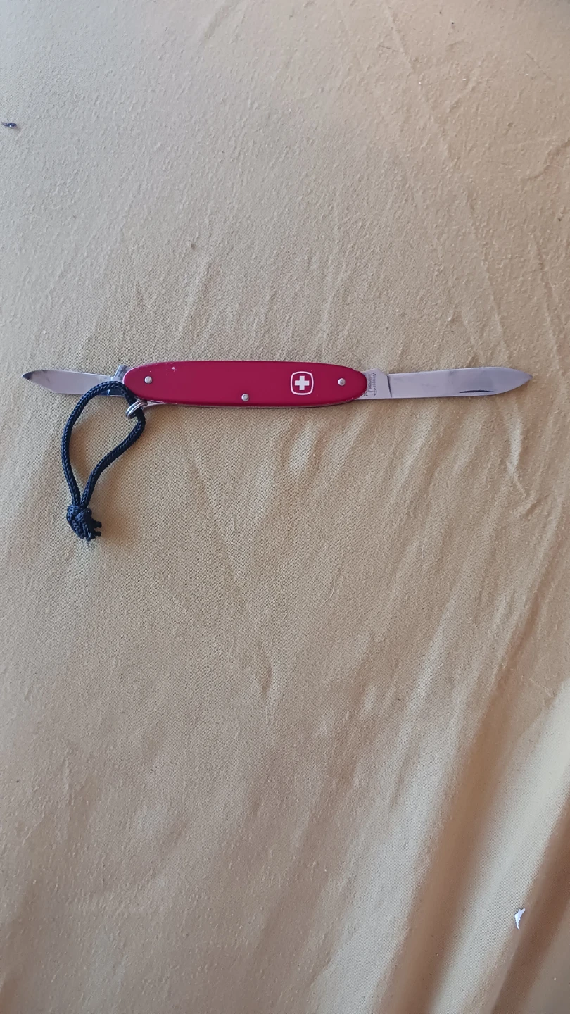 Wenger Red Swiss Army Knife with Sleeve - photo 4