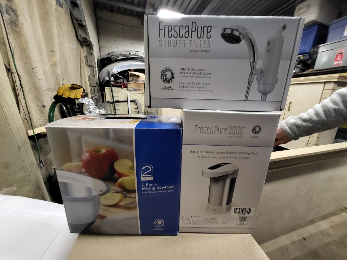 Royal Prestige Shower,  Filter  3500 Water System & Bolw to Mix