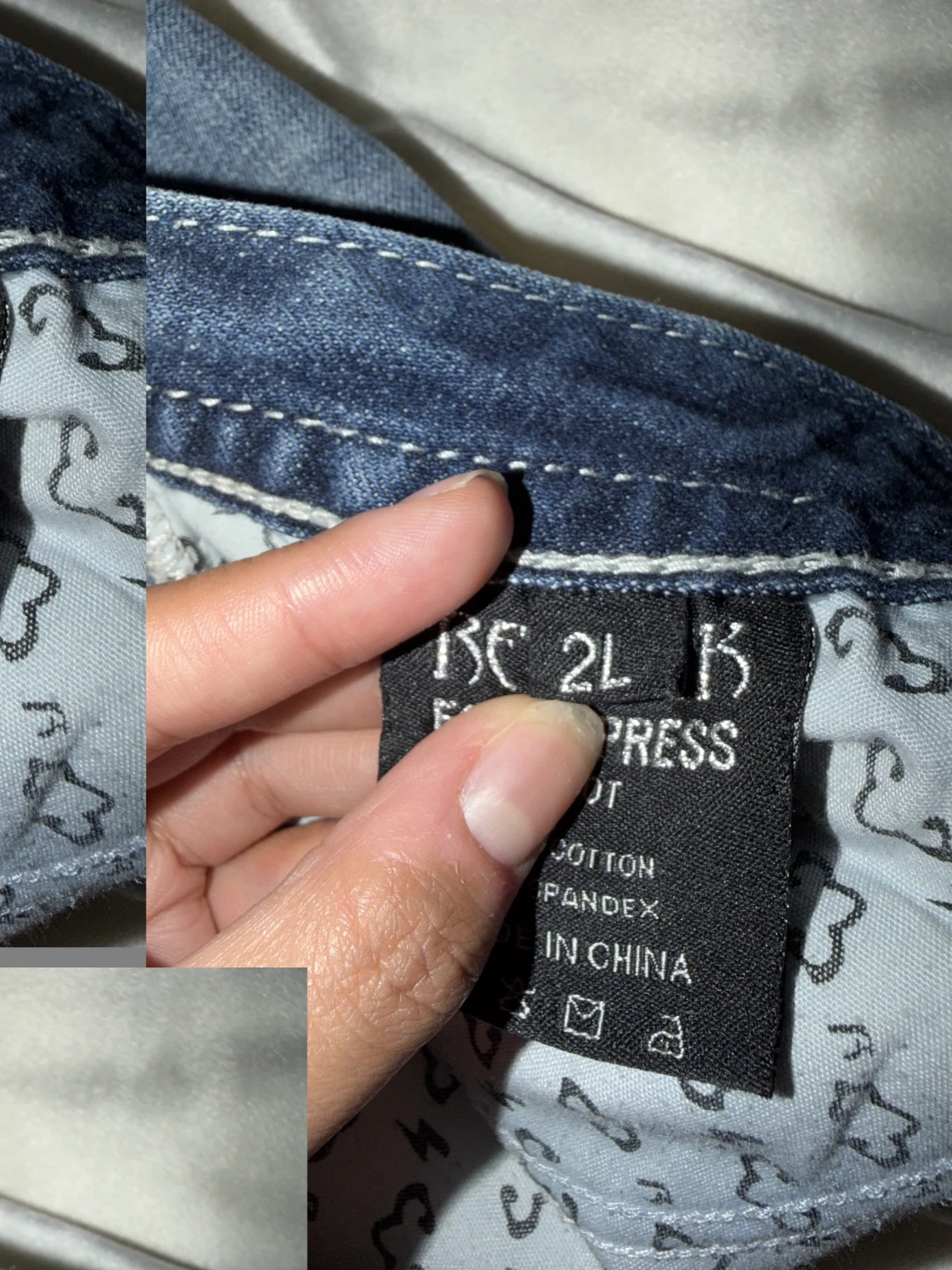 Express Jeans Women's Size 2L Bootcut Blue Denim Distressed - photo 4