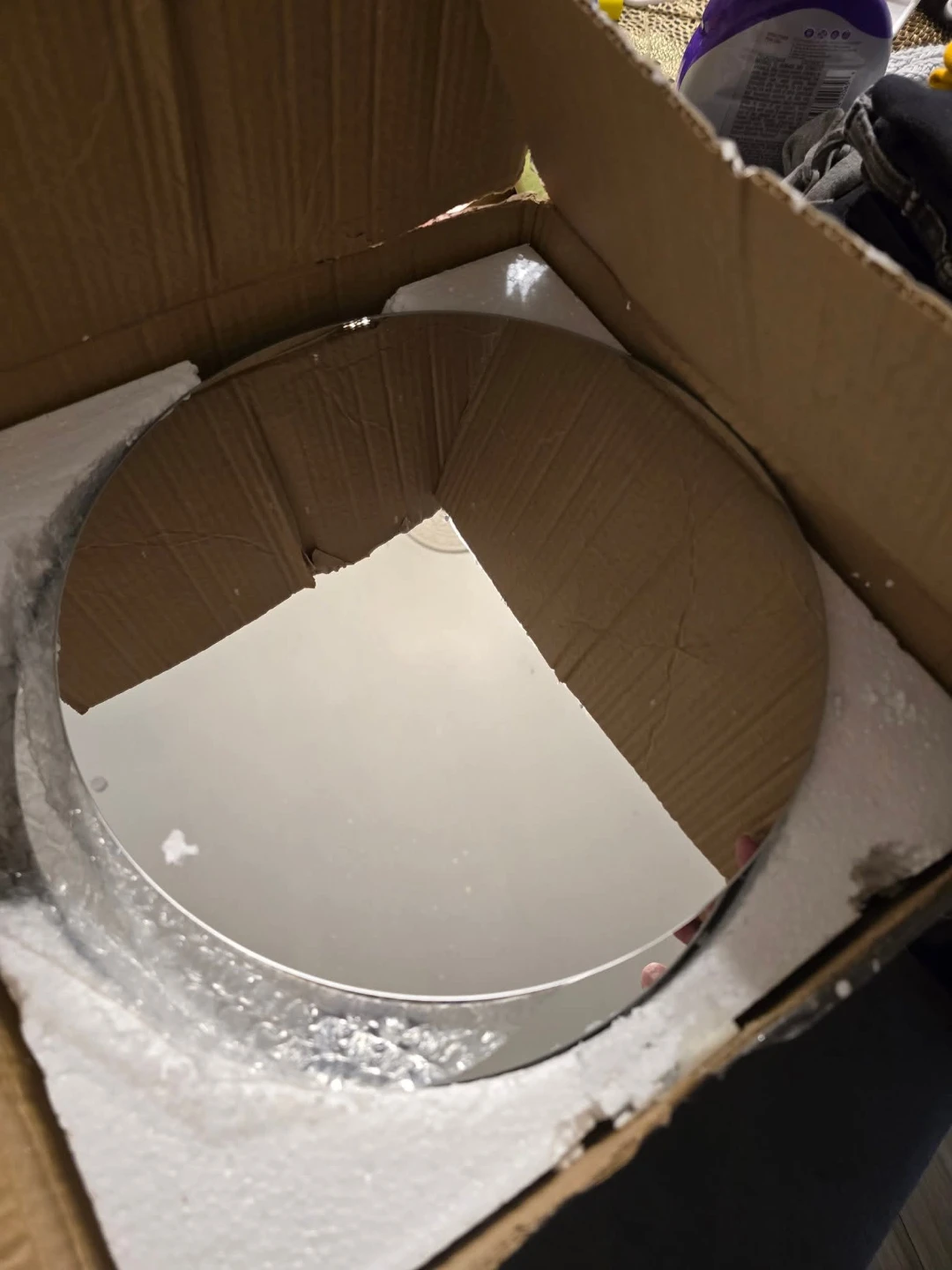 Round Mirrors