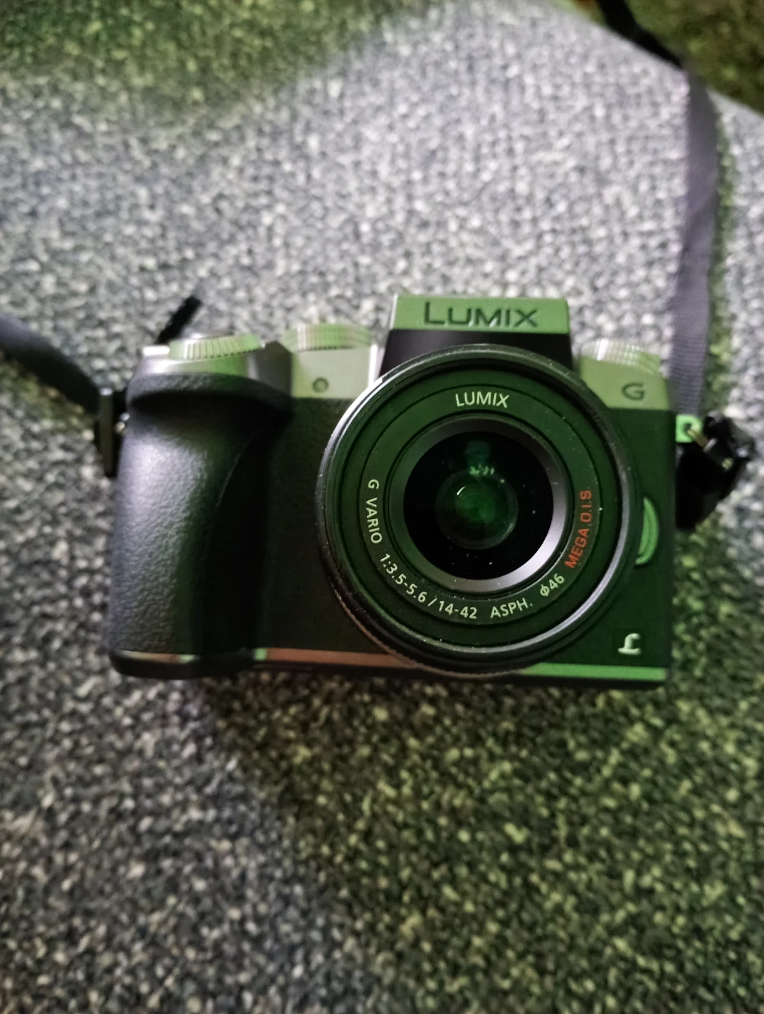 Panasonic Lumix G Mirrorless Camera with 14-42mm Lens