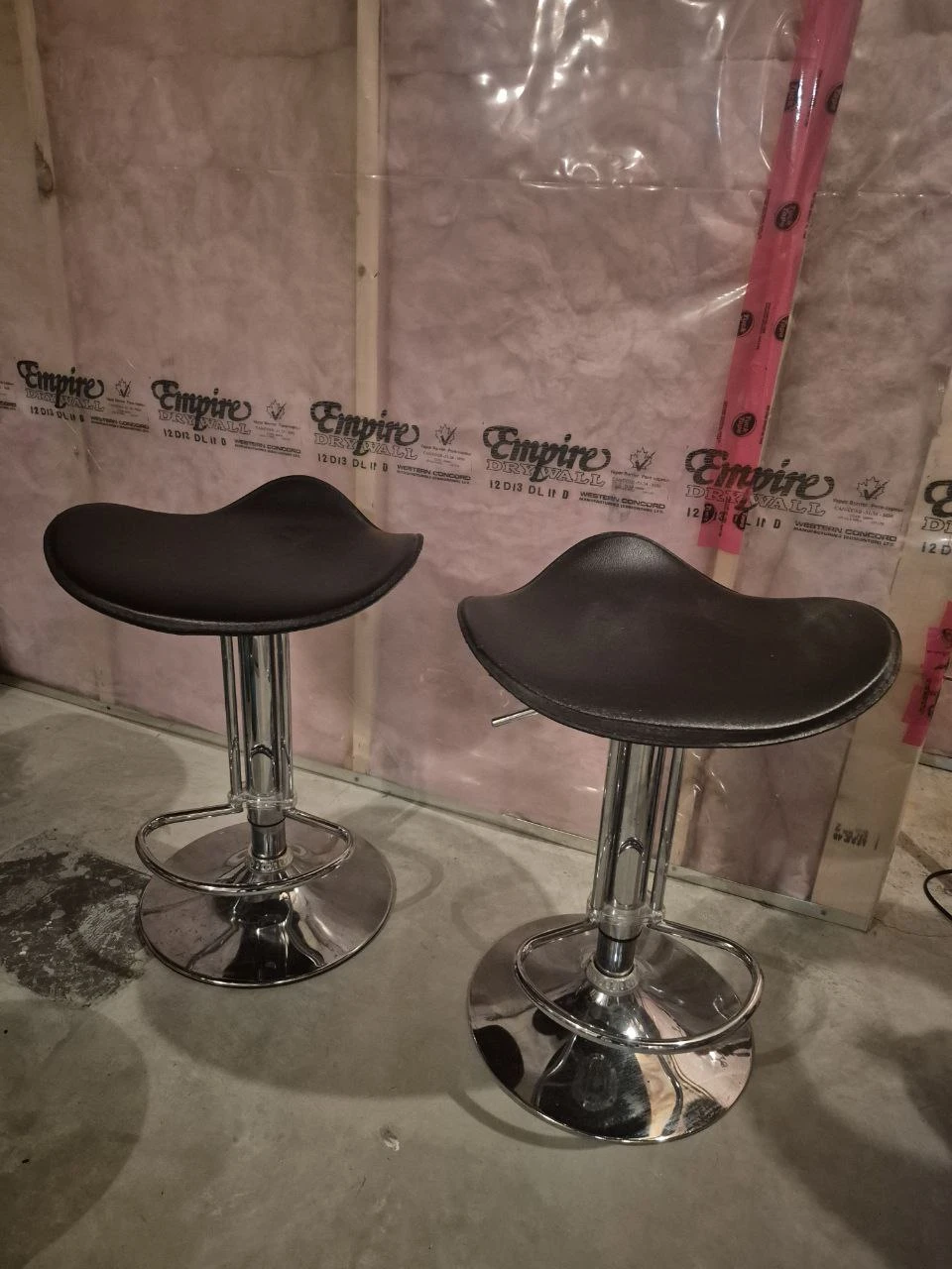 Adjustable Bar Stools (Set of 2) - photo 3