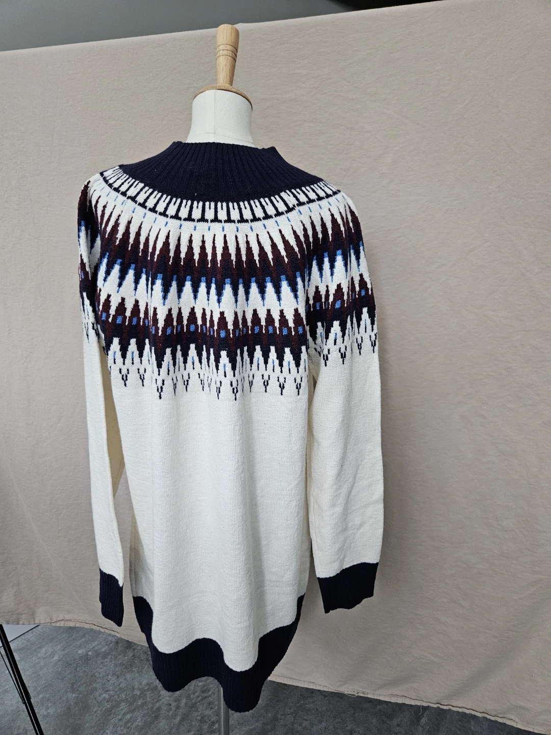 Women's Fair Isle Knit Sweater Tunic - Size L - photo 4