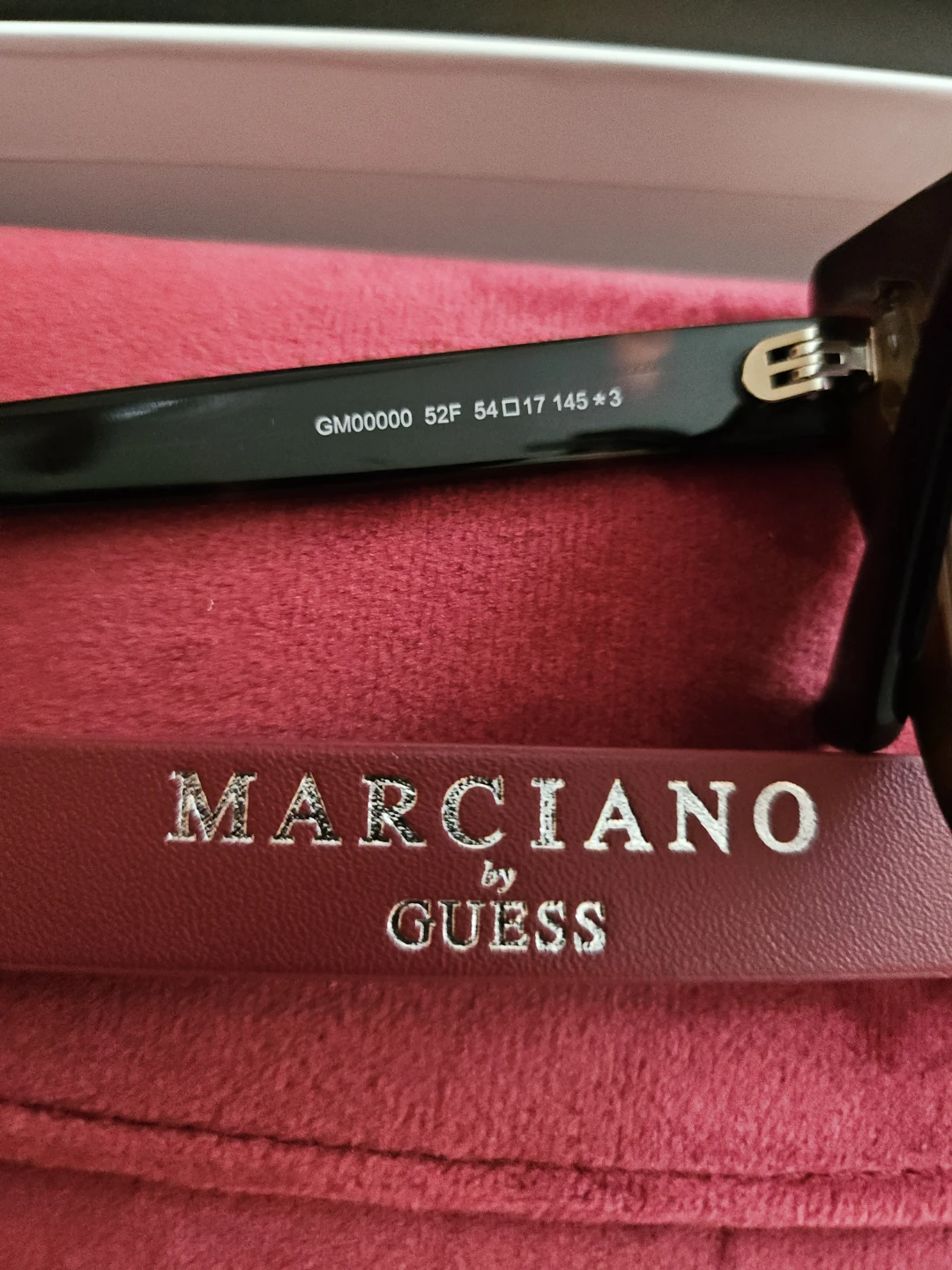 Marciano by Guess Women's Cat Eye Sunglasses with Crystals - photo 4