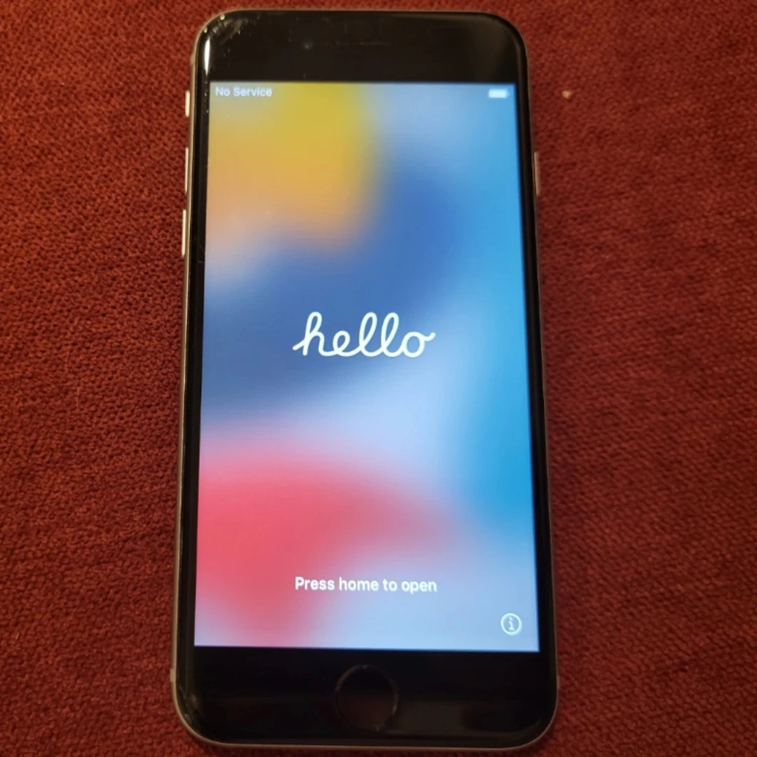 Apple iPhone 6s - photo 2